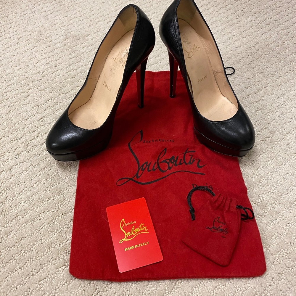 Christian Louboutin Simple Pump Black Leather